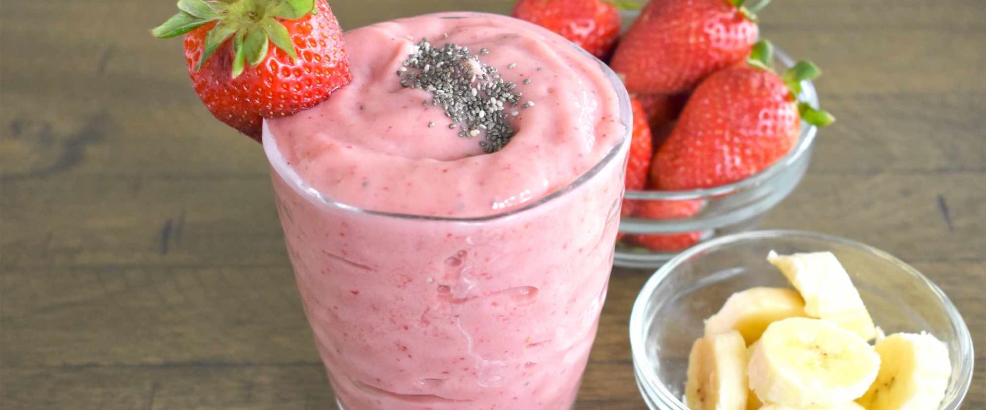 Yogurt Smoothies with Chia Seeds for Kids