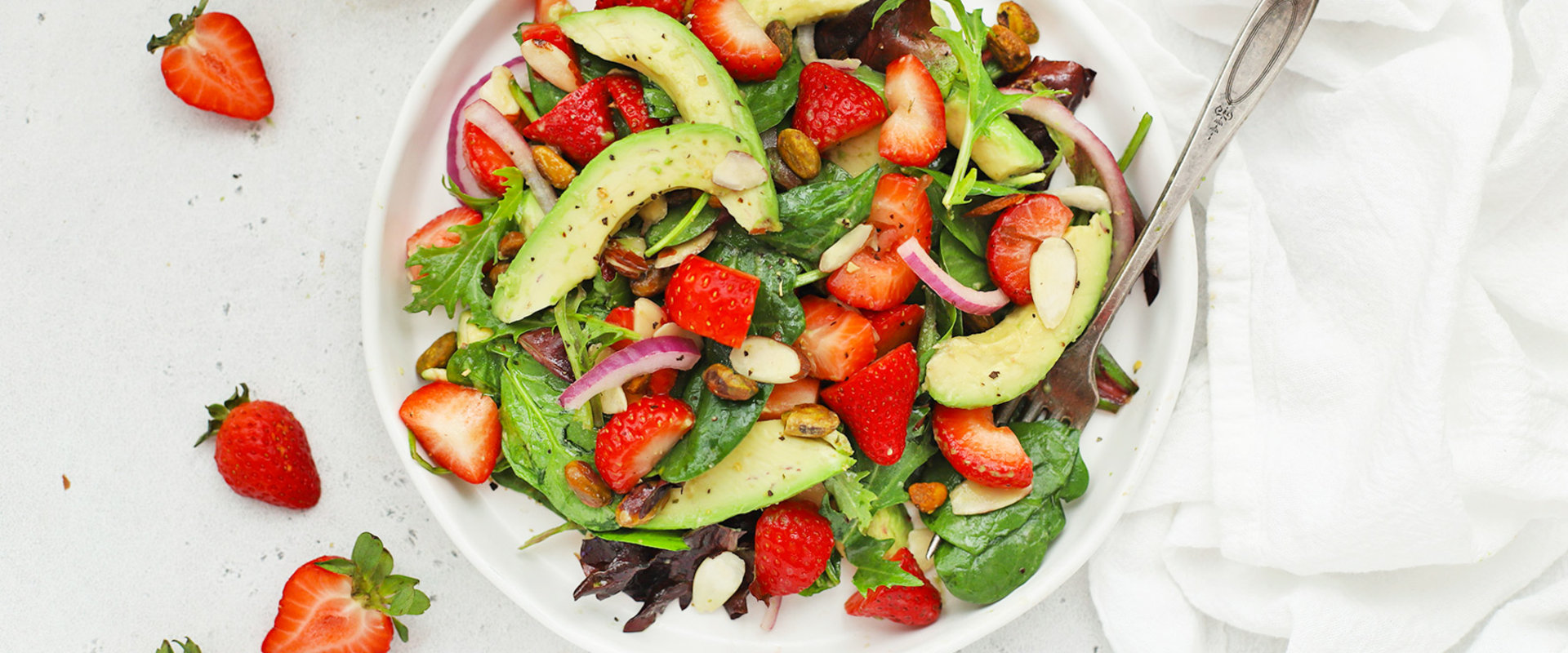 Strawberry Spinach Salad - A Healthy Lunch Idea for Kids